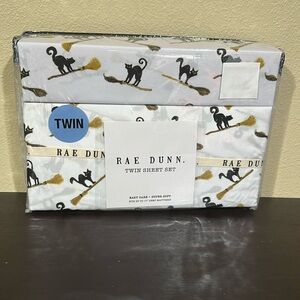 New Rae Dunn Twin Sheet Set Halloween Black Cats and broomsticks